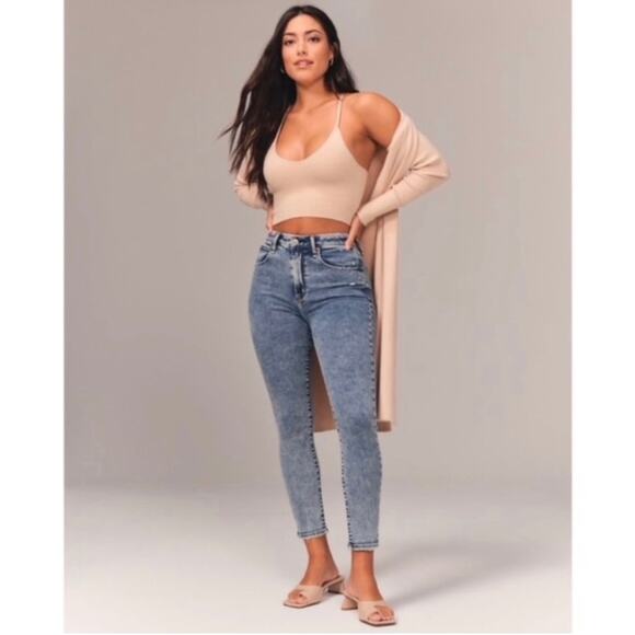 ABERCROMBIE & FITCH | Curve Love The Super Skinny High Rise Jeans | 6 - Picture 1 of 6